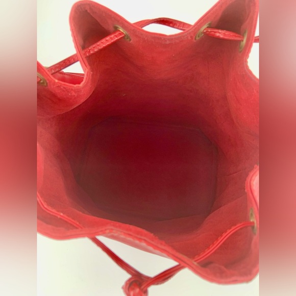 VGUC Louis Vuitton Authentic Epi Noe Red Leather Drawstring Bucket Shoulder Bag - Picture 17 of 17